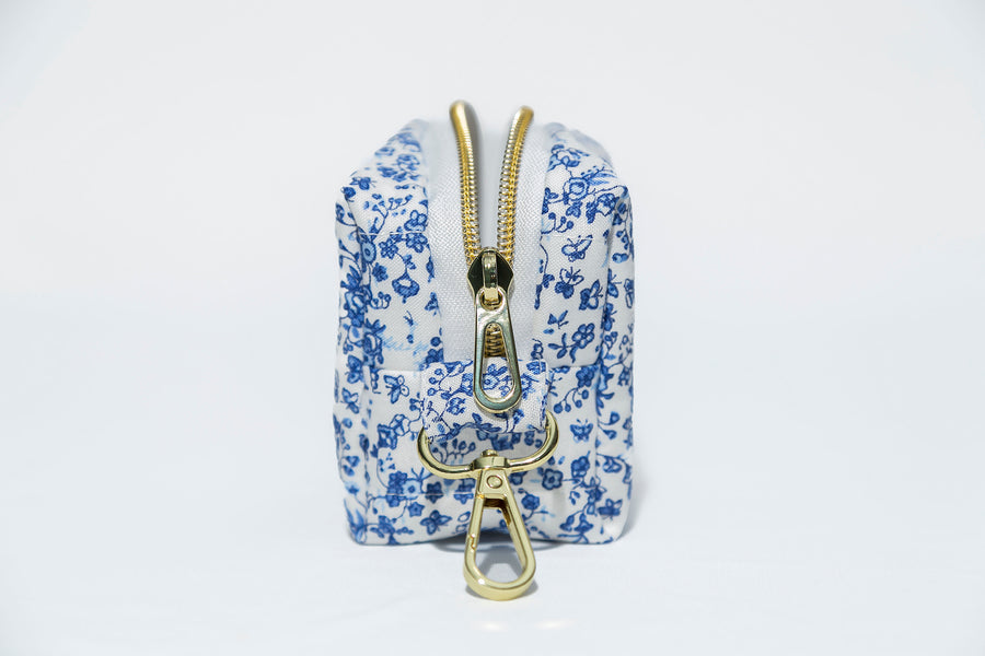 White & Blue Floral Jewelry Pouch