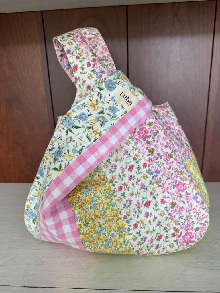 Gemma Meadow Liberty fabric Knot Lunch Bag