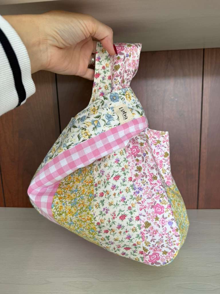 Gemma Meadow Liberty fabric Knot Lunch Bag