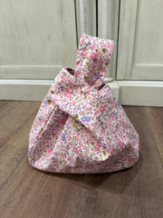 Pink flower Knot Lunch Bag