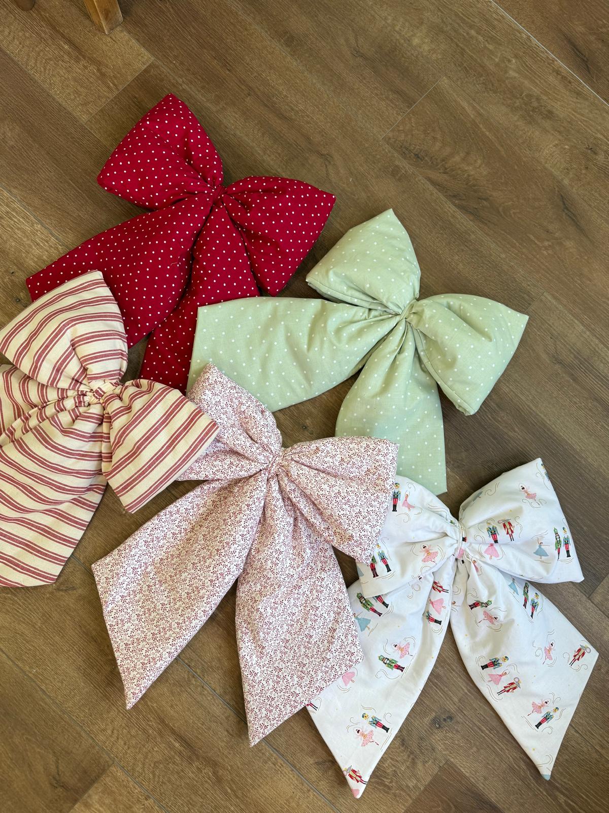 Green & White Mini Polka dot